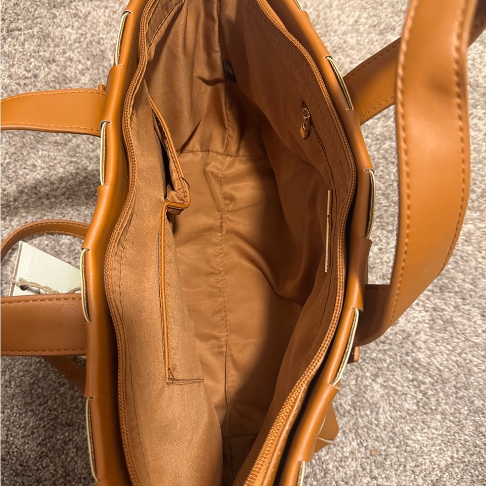 Antik Kraft woven leather crossbody camel cognac top handle - Picture 7 of 9